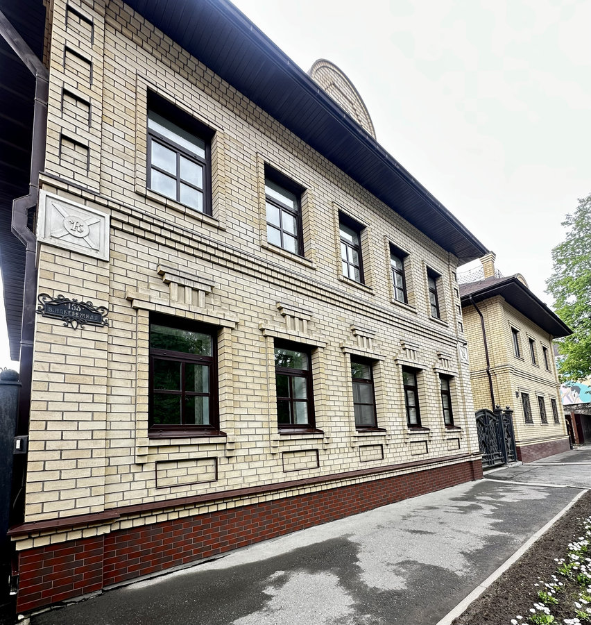 г. Рыбинск, Ярославская обл., 
ул. В. Набережная 157